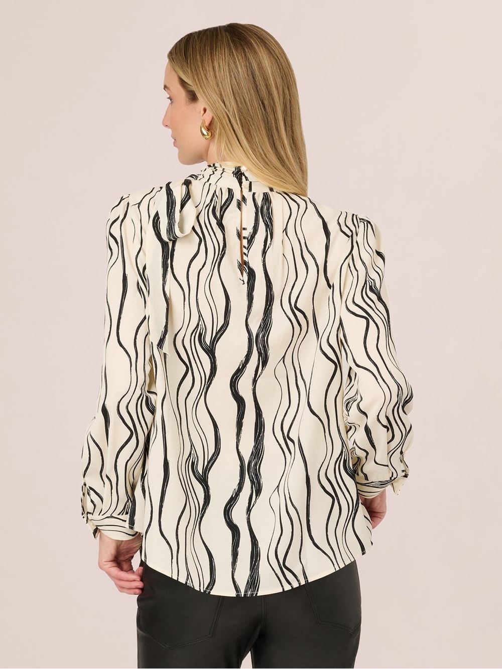 Adrianna Papell Ivory & Black Abstract Brush Tie-Neck Blouse | Small - Picture 7 of 14